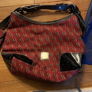 Gently used Dooney & Bourke burgundy bag with wallet